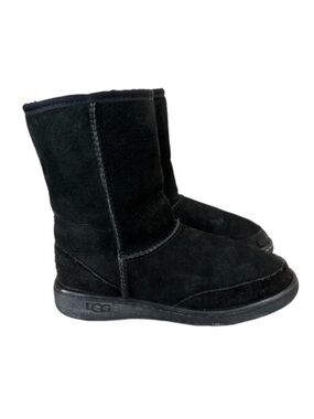 Ugg Womens Ultimate Short Boots